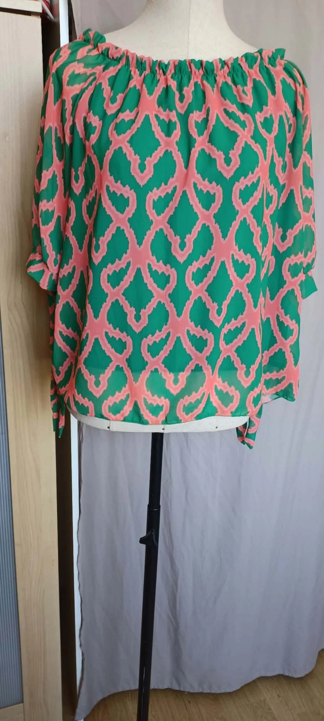 Très jolie blouse femme T U